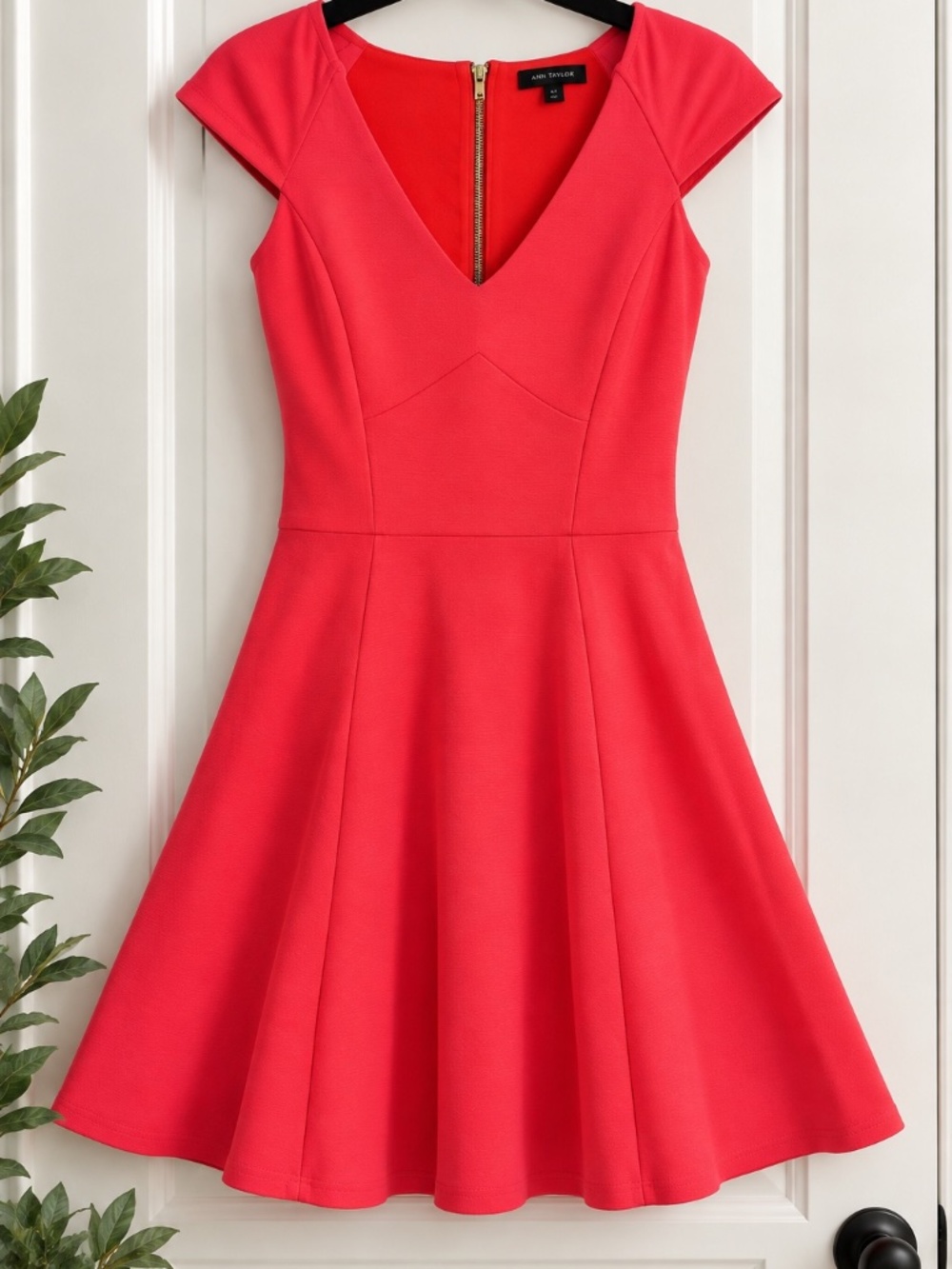 River Island Size 6 Coral Red Fit & Flare Skater Dress Gold Zip
